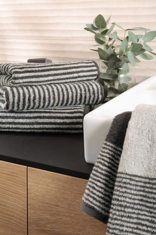 Полотенце Cawo Two-Tone Basalt 480-73