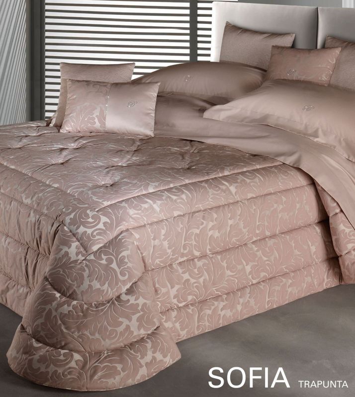 Покрывало на кровать Sofia Trapunta