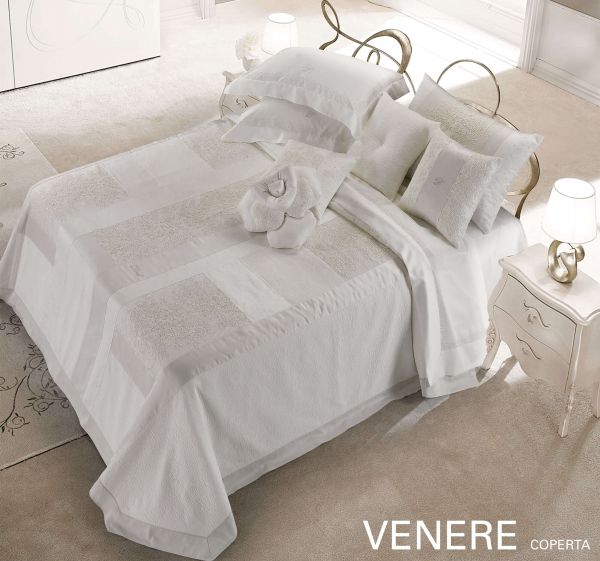 Покрывало класса Lux Venere Coperta