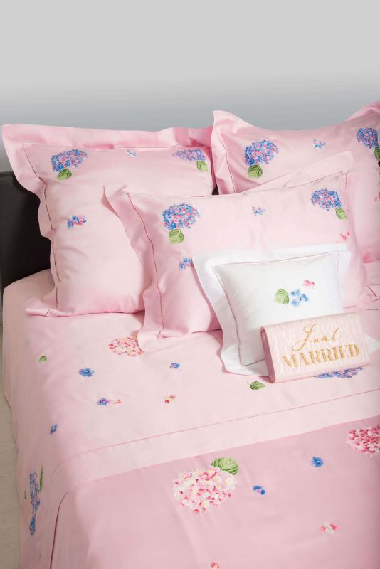 Дизайнерская наволочка Hortensias Pillows